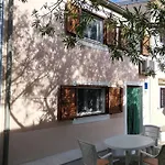 Edi Pogana Appartement *